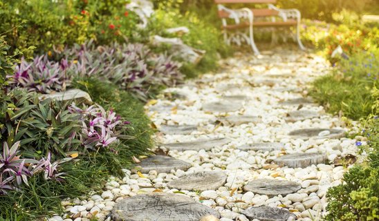 garten-eigener-gartenmoebel-einrichten-wohnen-19